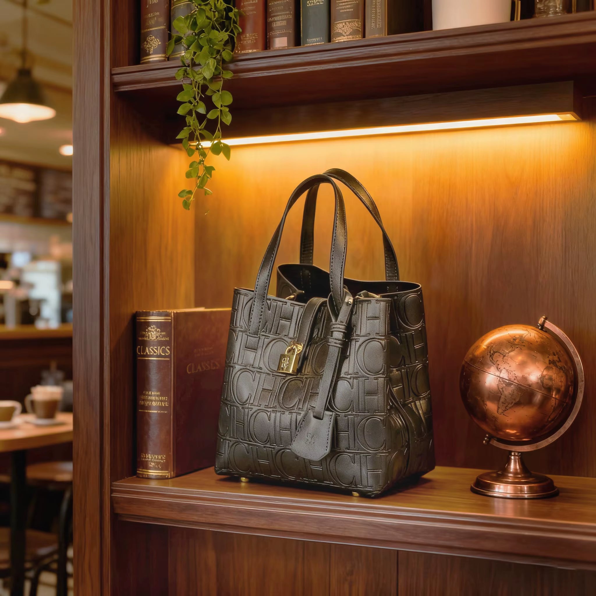 Embossed Ladies Crossbody Bag Letter Printing Design Ladies Handbag Large Capacity Tote Bag Elegant Temperament Ladies Should